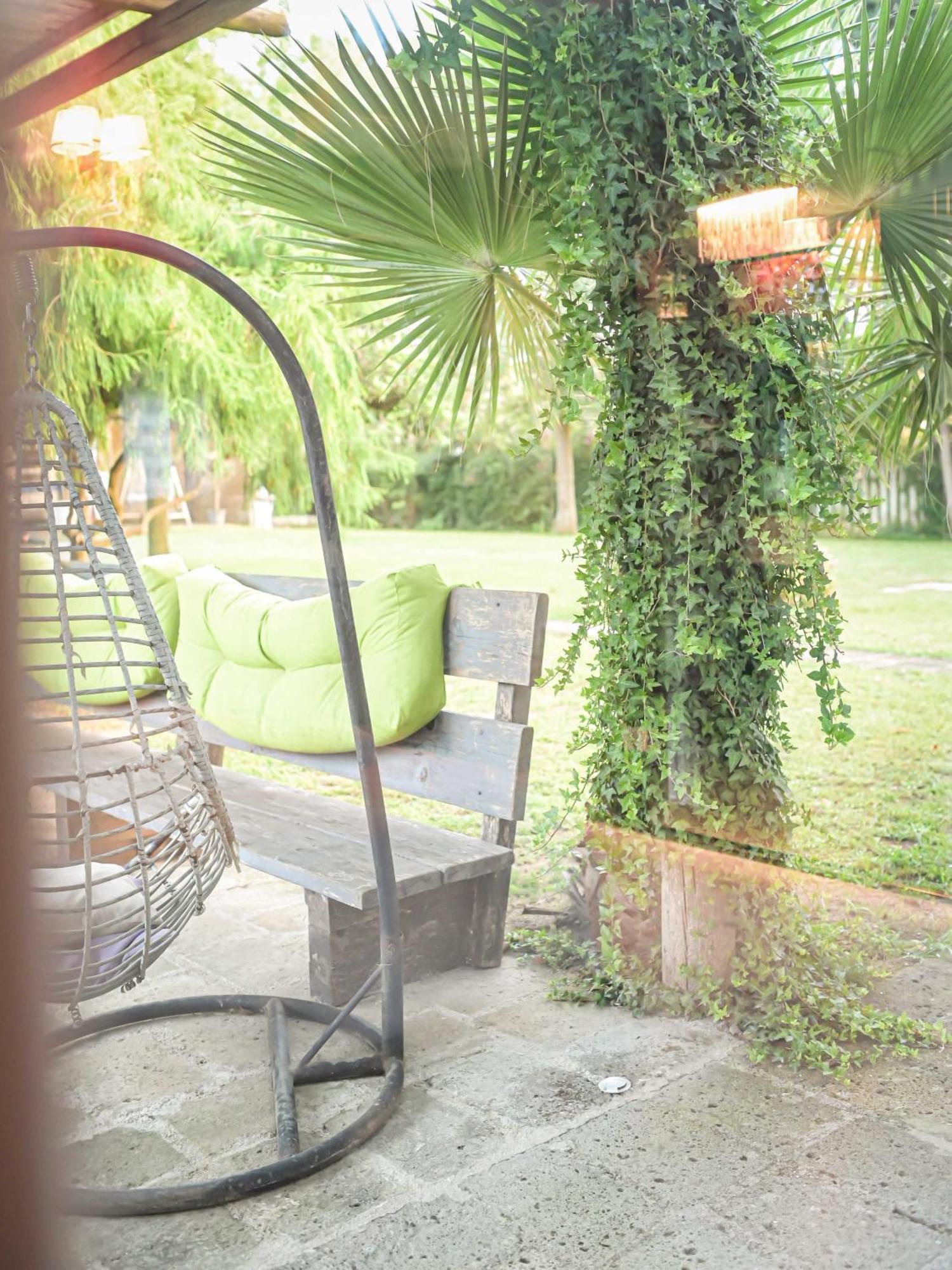 Paradise Ranch Hotell Borgo Sabotino Exteriör bild